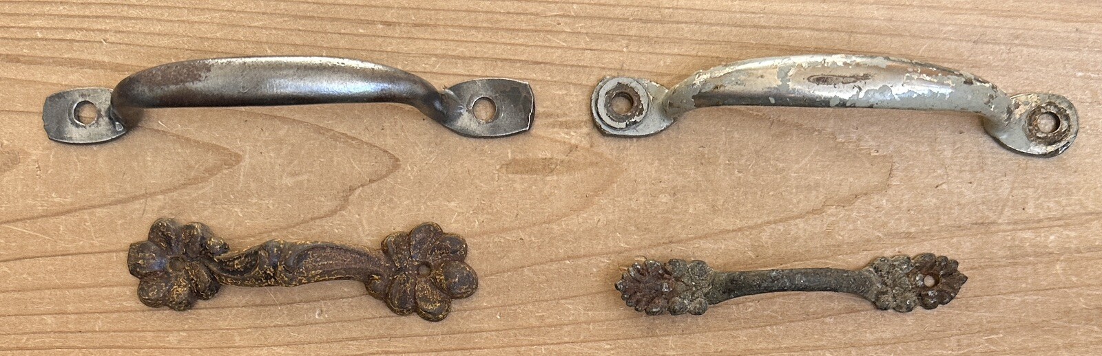 DS-222D–SIX (6) Different Antique Vintage Drawer Bin Pulls Handles