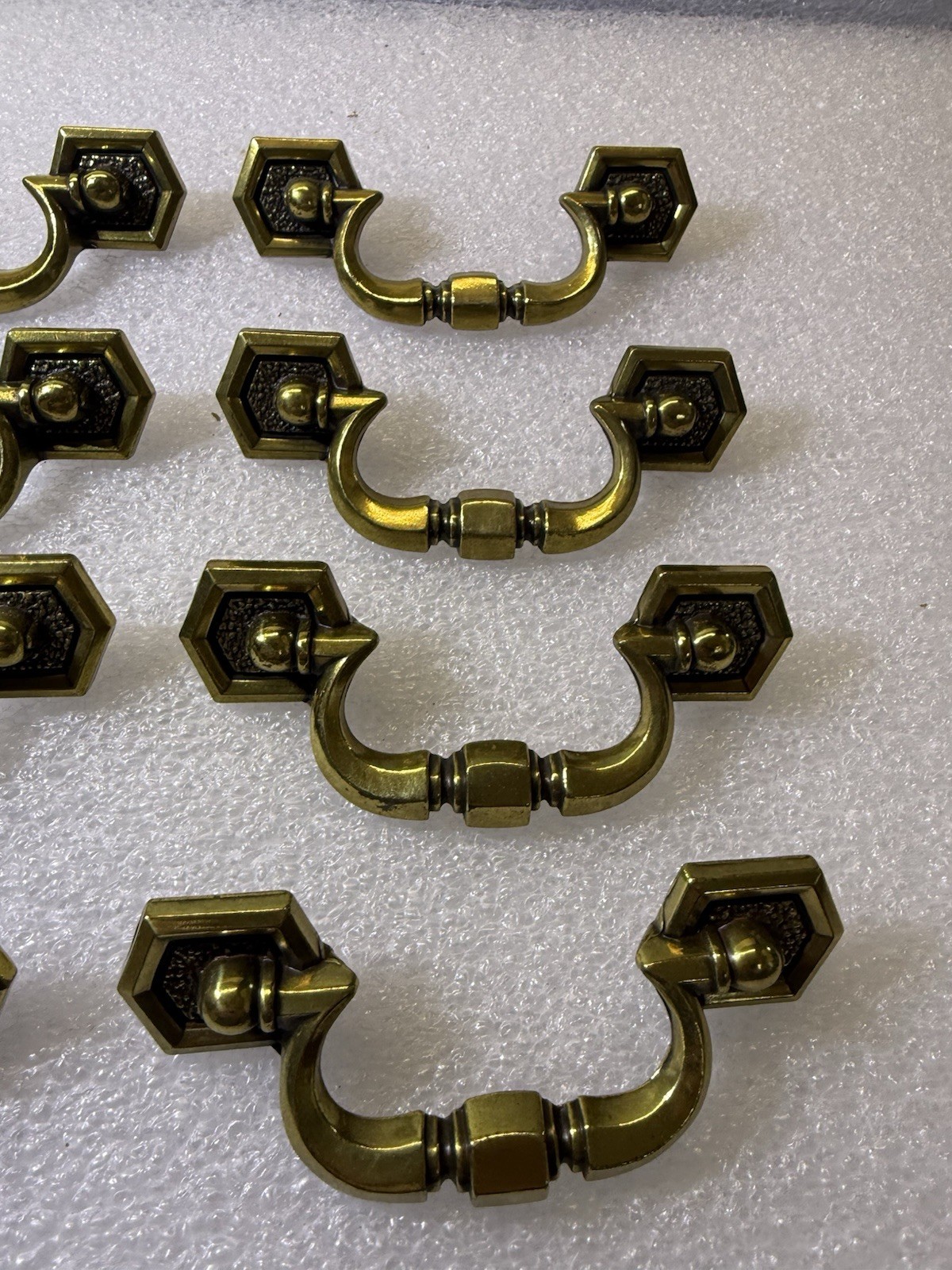 8 Vintage Keeler Brass Company Brass Drawer/Dresser Pulls Cabinet MCM (91)