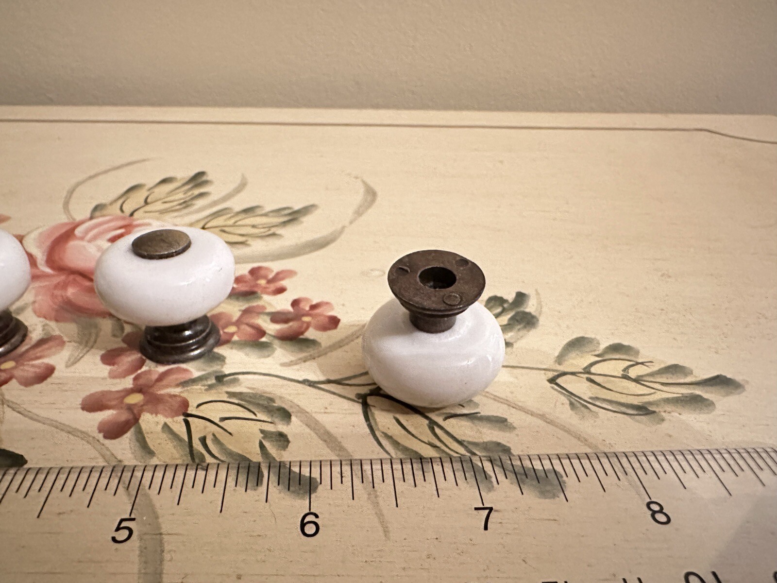 Set of 5 Vintage White Porcelain & Brass Knobs/Pulls~Attic Find~Mushroom Shaped