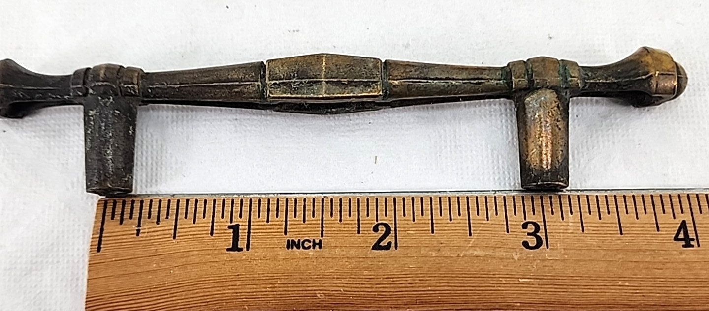 Lot of 18 Vintage Hyer Colonial Antiqued Brass Drawer Pull 5″ long 3″ center