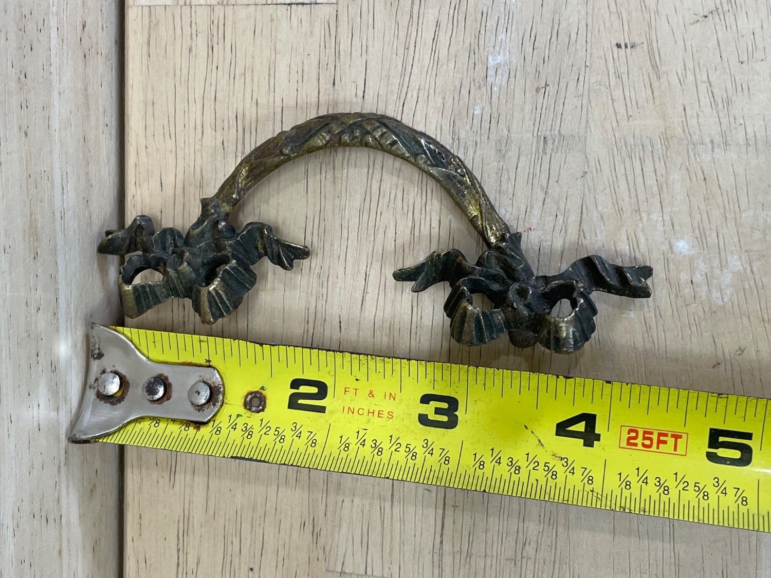 Vintage Antique Brass Drawer Pull Ribbon Bow Laurel Leaf French Provincial
