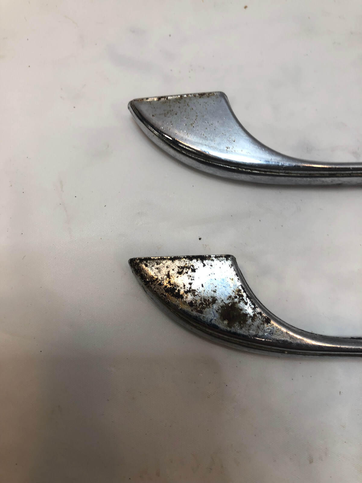 Vintage Chrome Drawer Pulls Cabinet Door Handle MCM Mid Century – Lot of 2