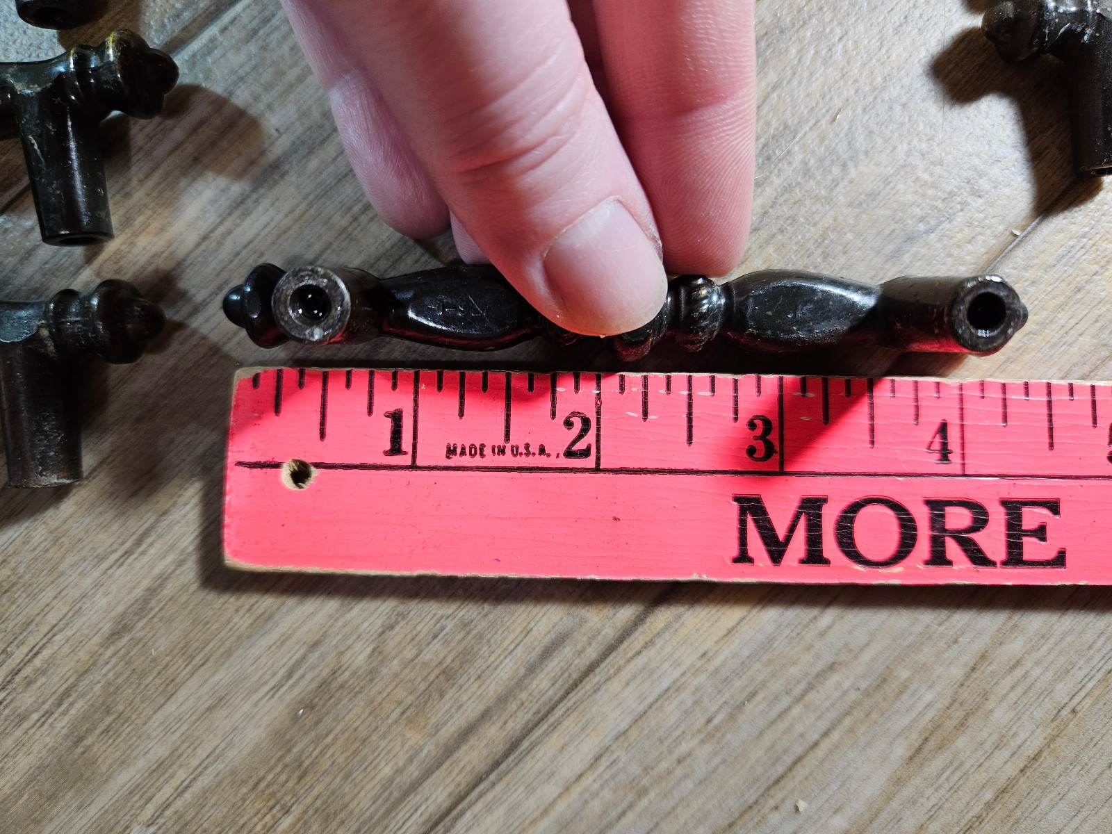 10 Vintage Brass 1977 Amerock Carriage House Drawer Pulls W/ Backplates – Patina