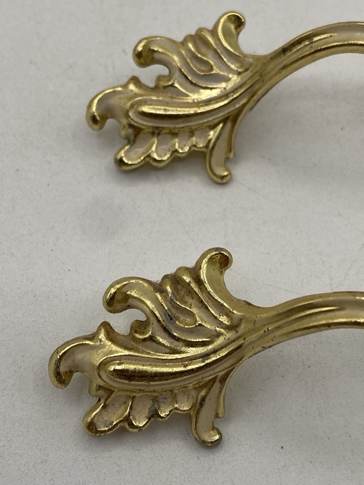 PAIR Vintage MCM Ajax Drawer Pulls Handles Scroll White Gold Ornate Hardware 990