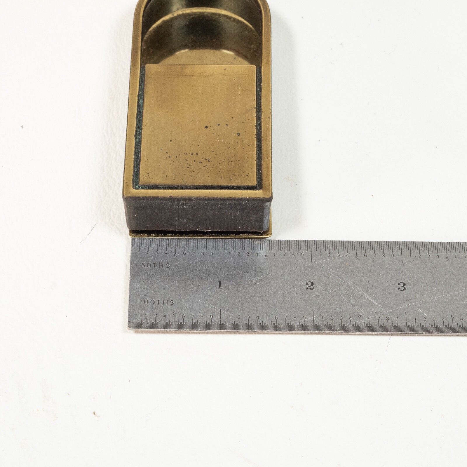 (1) Drexel Passage Drawer Pull Campaign Dresser Flush Brass Fixed Handle