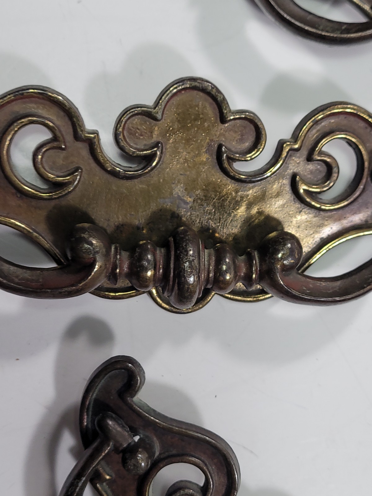 Vintage Brass Batwing Chippendale Style Drop Bail Pull Drawer Hardware BPC 2716