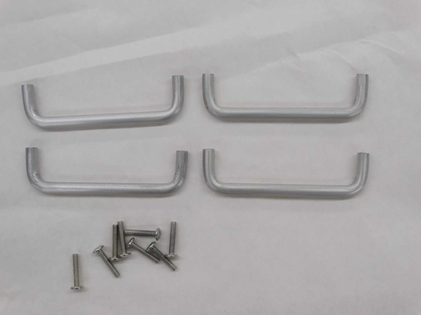 Vintage NOS Colonial Bronze # 753-US28 4″ Center Brushed Aluminum Pulls 4 pc