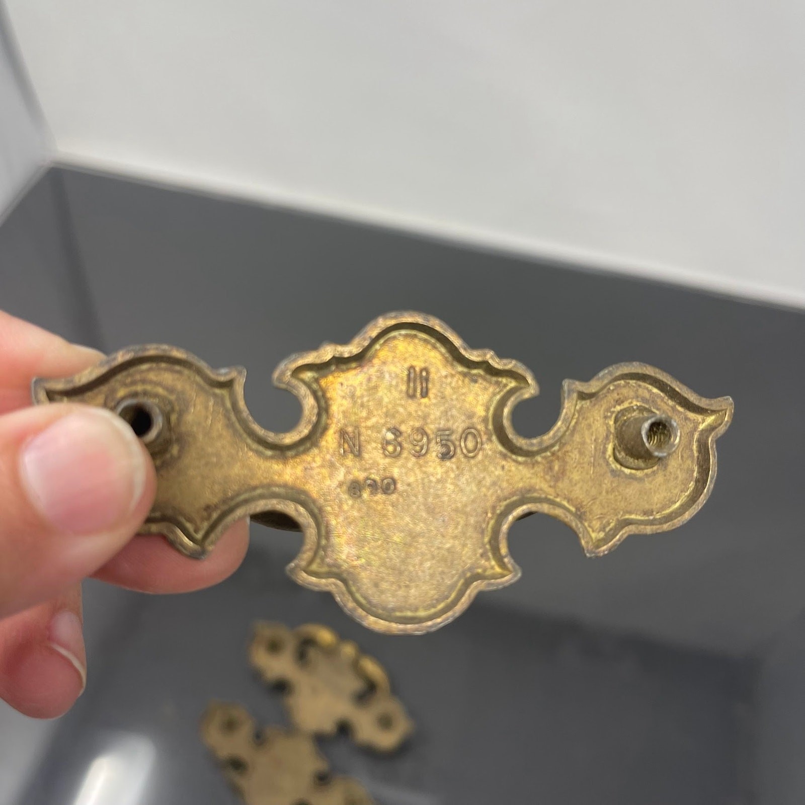 Lot of 4 Vtg Antique KBC Keller Brass Colonial Metal Batwing Drawer Pull Handles