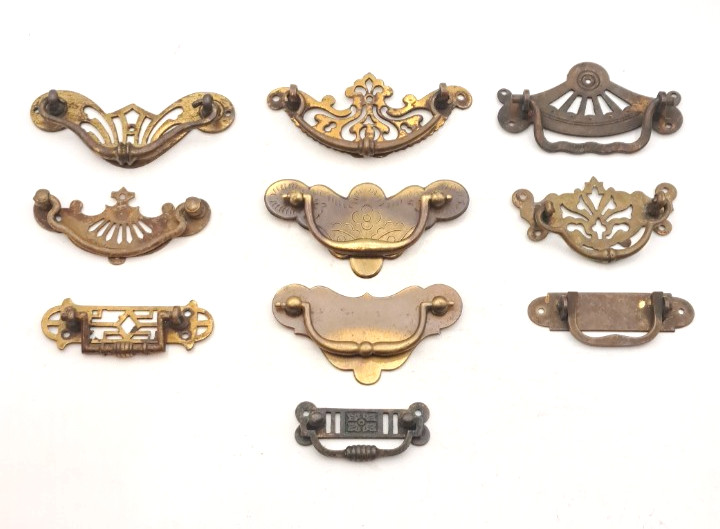 Lot of Mixed Antique/Vintage Hardware Furniture Drawer handles Metal Brass