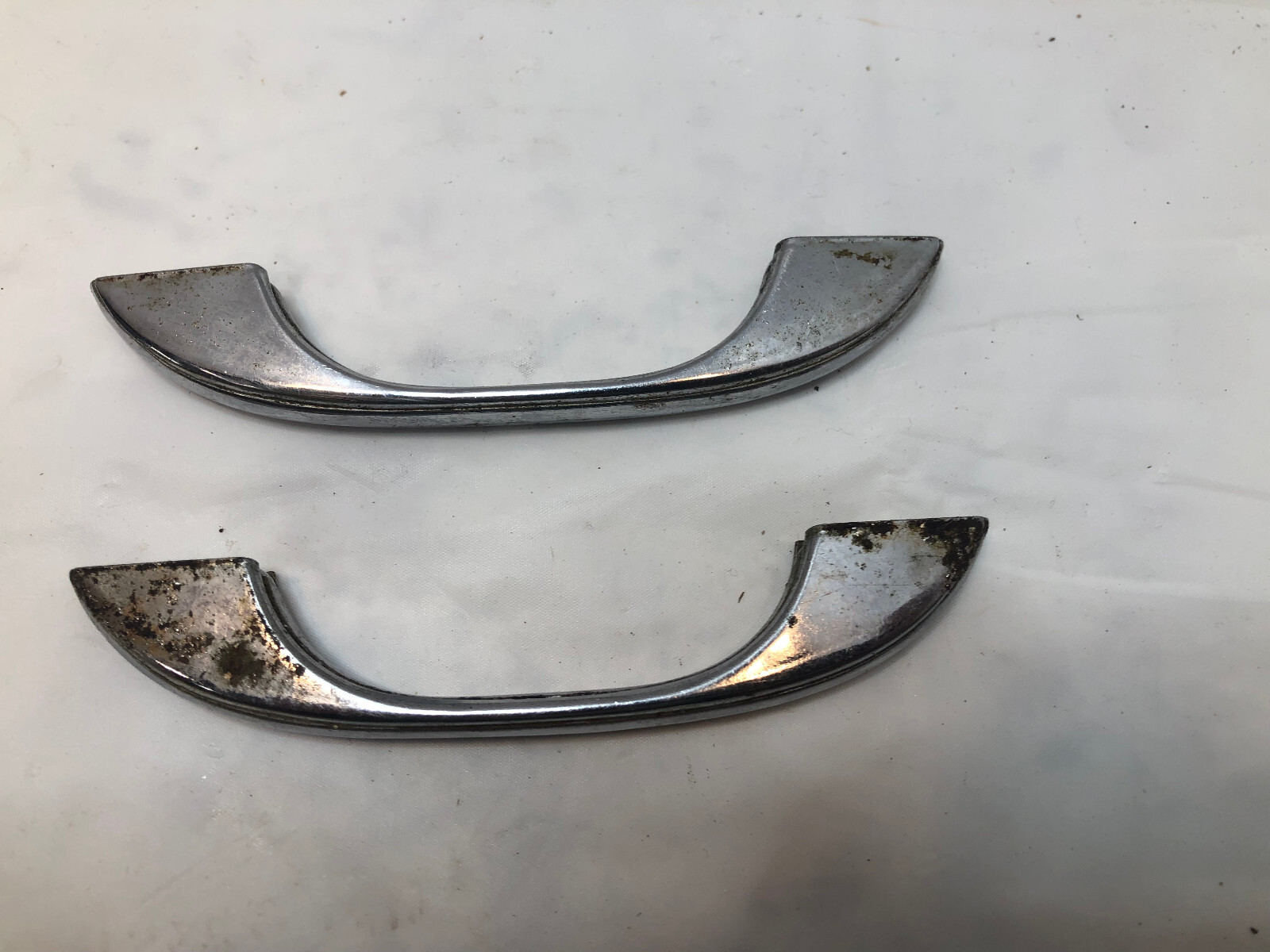 Vintage Chrome Drawer Pulls Cabinet Door Handle MCM Mid Century – Lot of 2