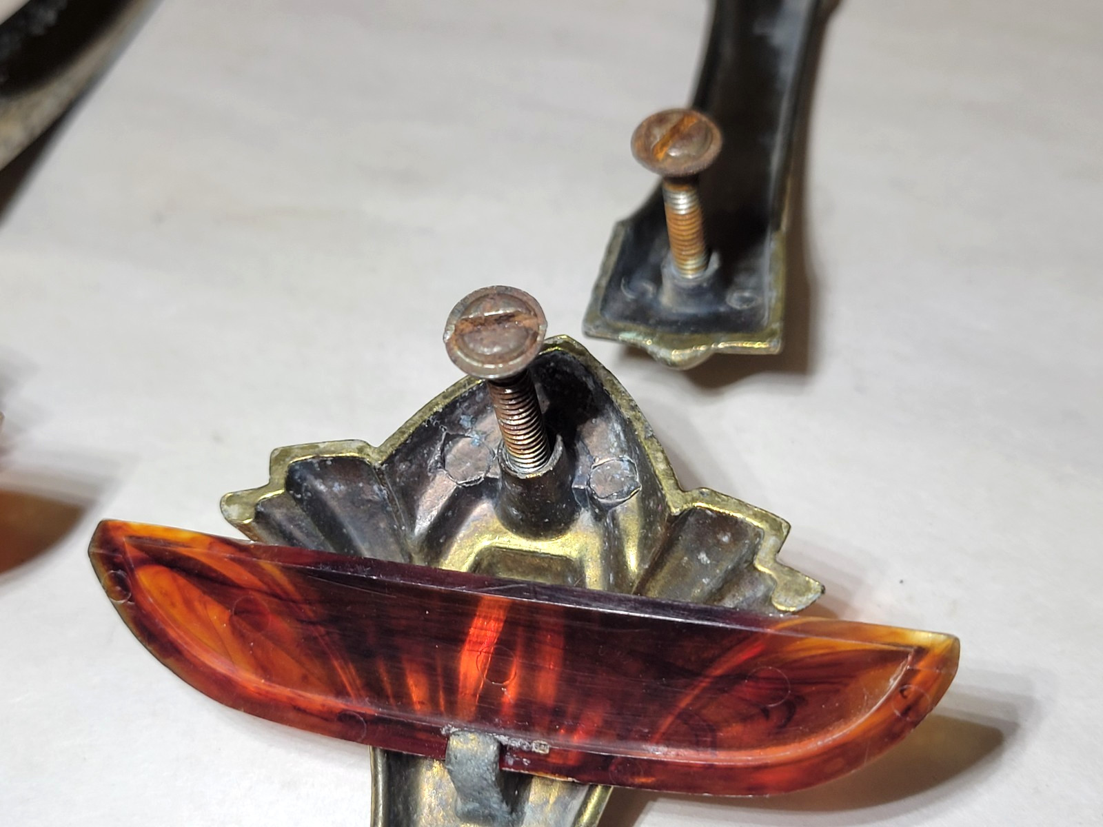 4 Art Deco Drawer Handle Streamline Theater-Style Vertical Pull Vintage Hardware