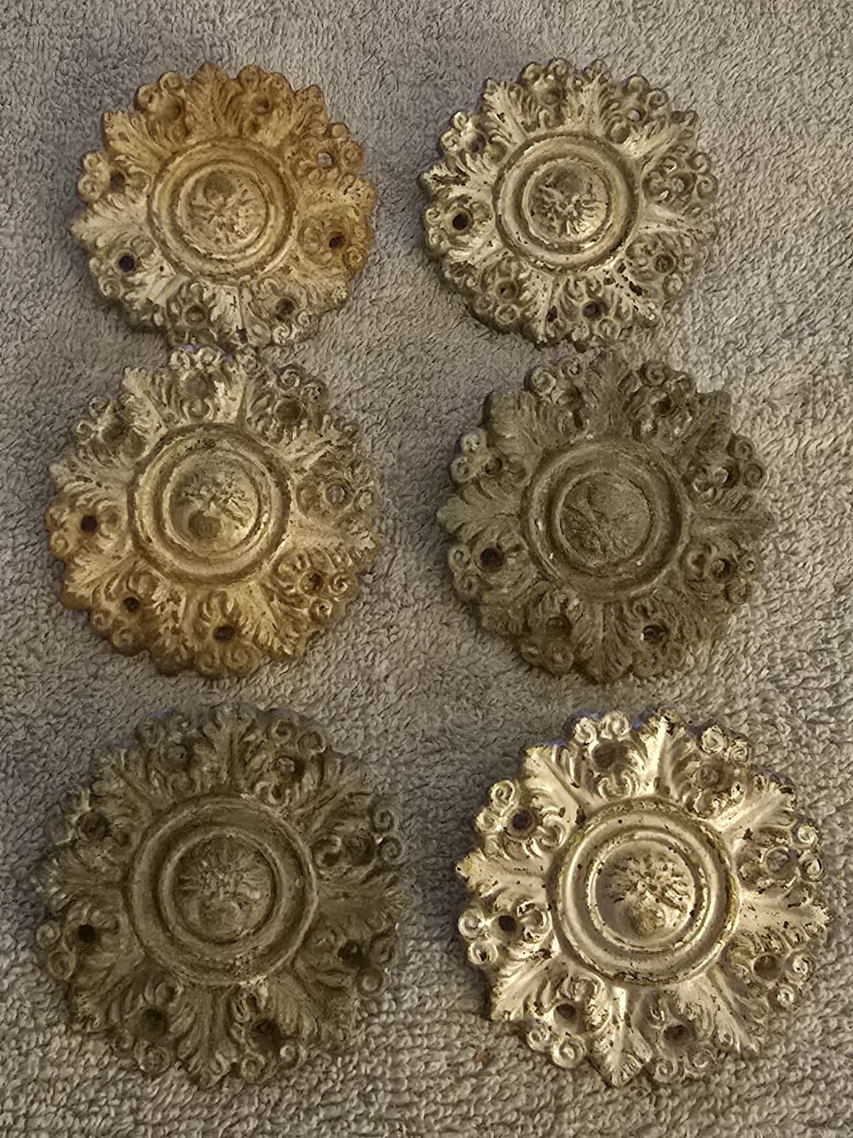 Vintage Metal MCM Round Ornate Victorian Door Drawer Pulls~Set 6