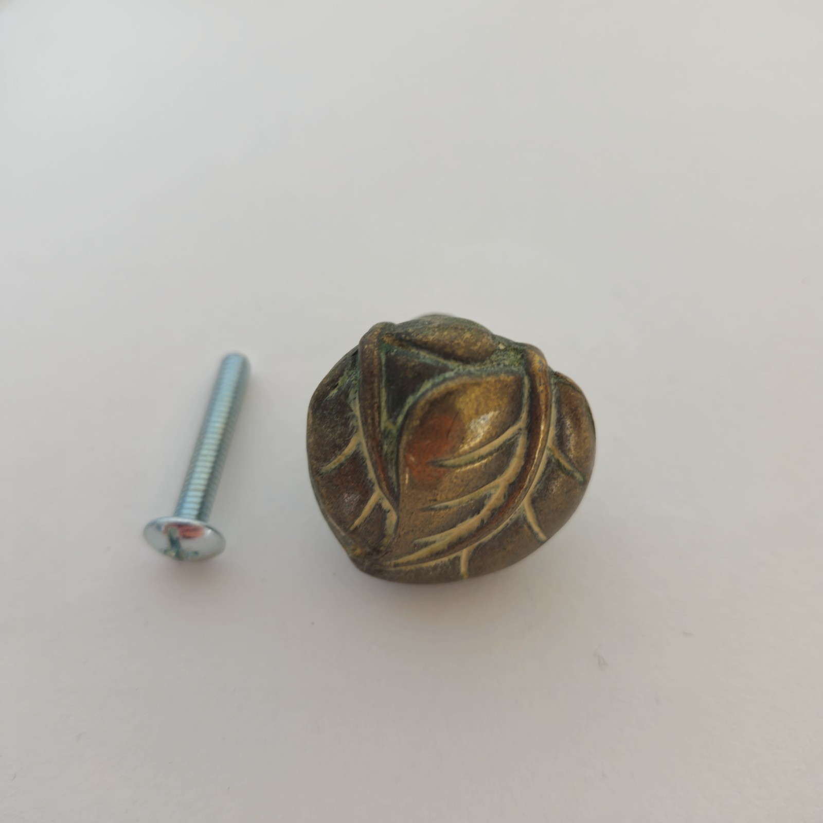 Vintage Keeler Brass Co. KBC Solid Brass Leaf Drawer Cabinet Knob Pull Set Of 4