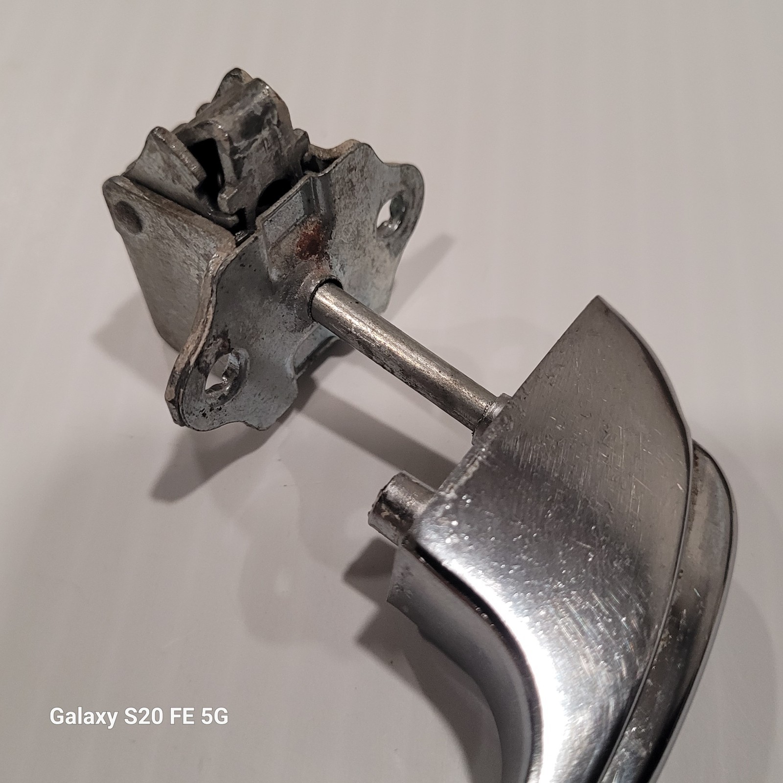 Vintage Chrome Push Button Kitchen Door Pull Latch