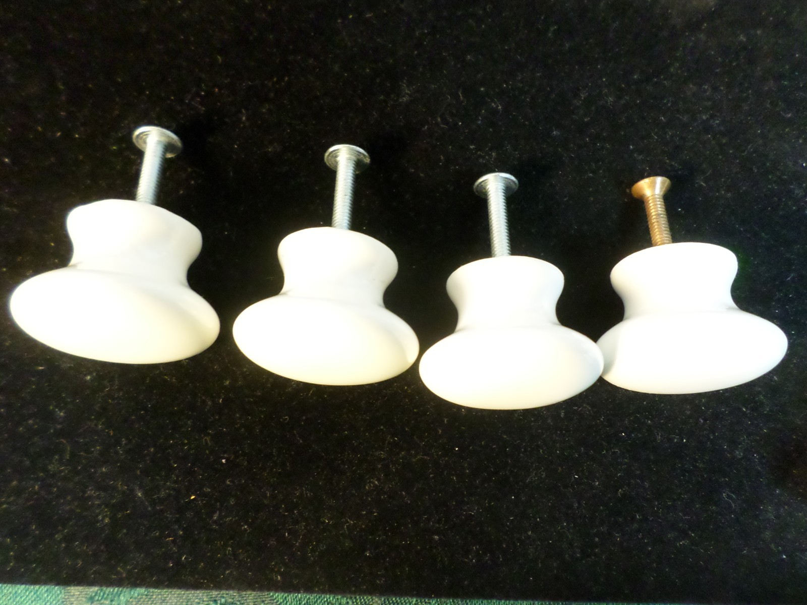 8pc Mid-Century Round White Porcelain Drawer Pulls w/Screws