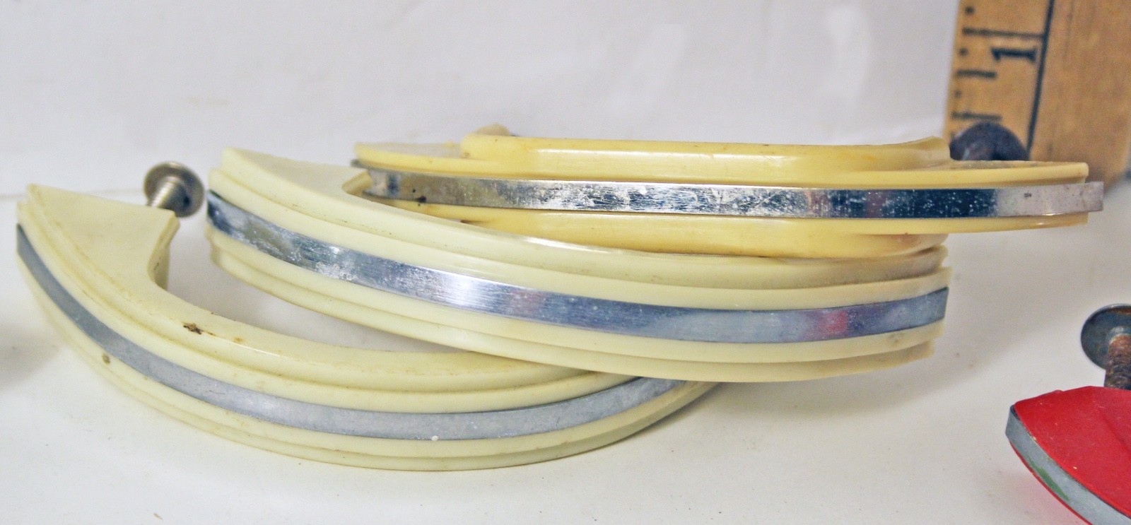 Lot 11 MCM Art Deco Plastic & Chrome Kitchen Drawer Dresser Pulls