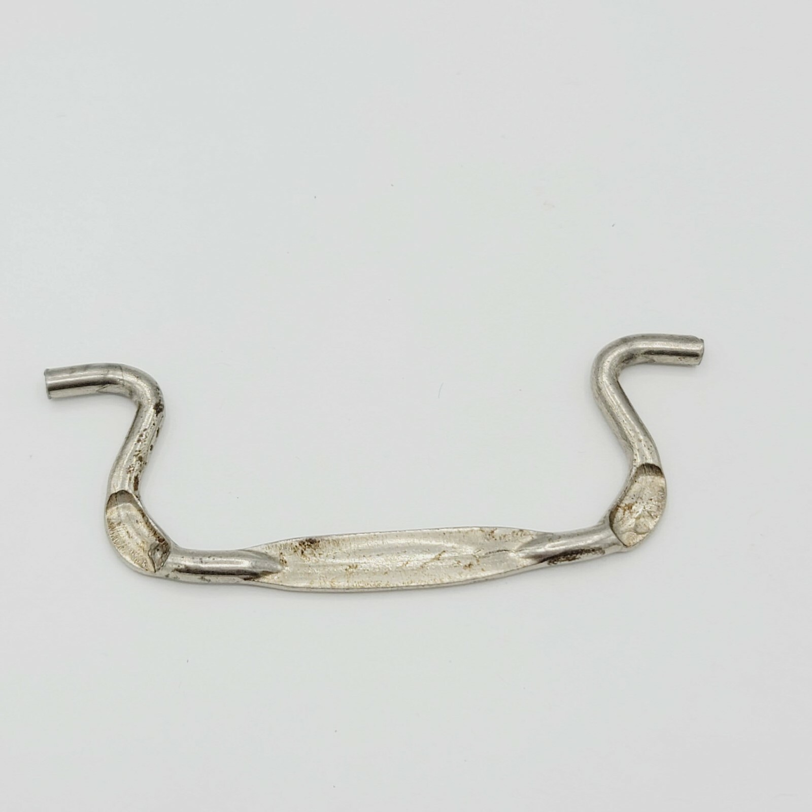 Vintage Single Nickel Ornate Bail Pull for 3.5″ Pull Handle Replacement
