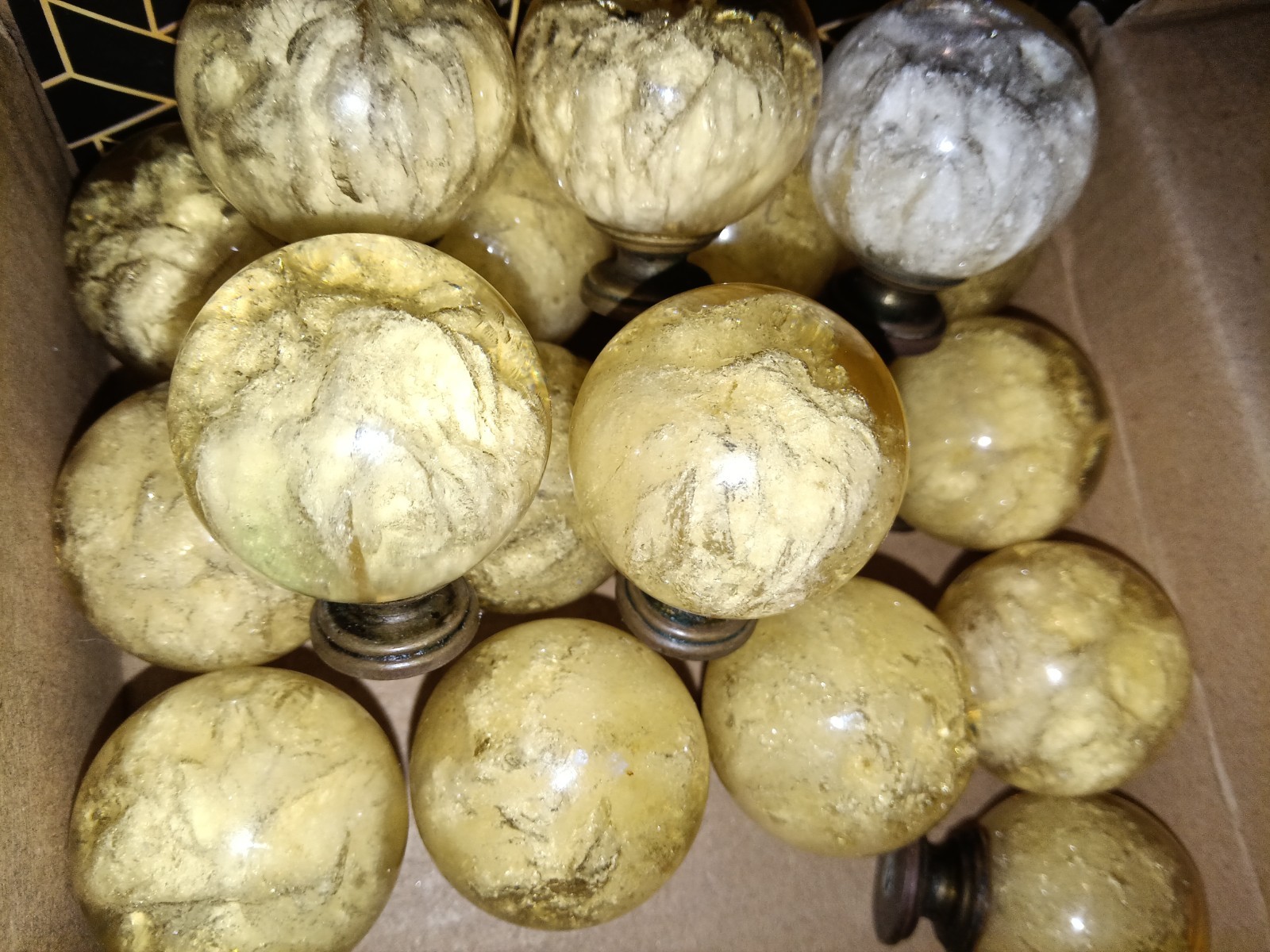 (19) Ruth Richmond vintage drawer pull knobs