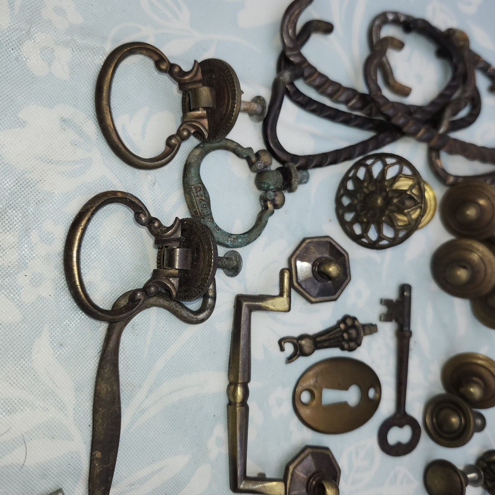 Lot antique bronze Vintage furniture Knobs & bail pulls stamped brass key hole