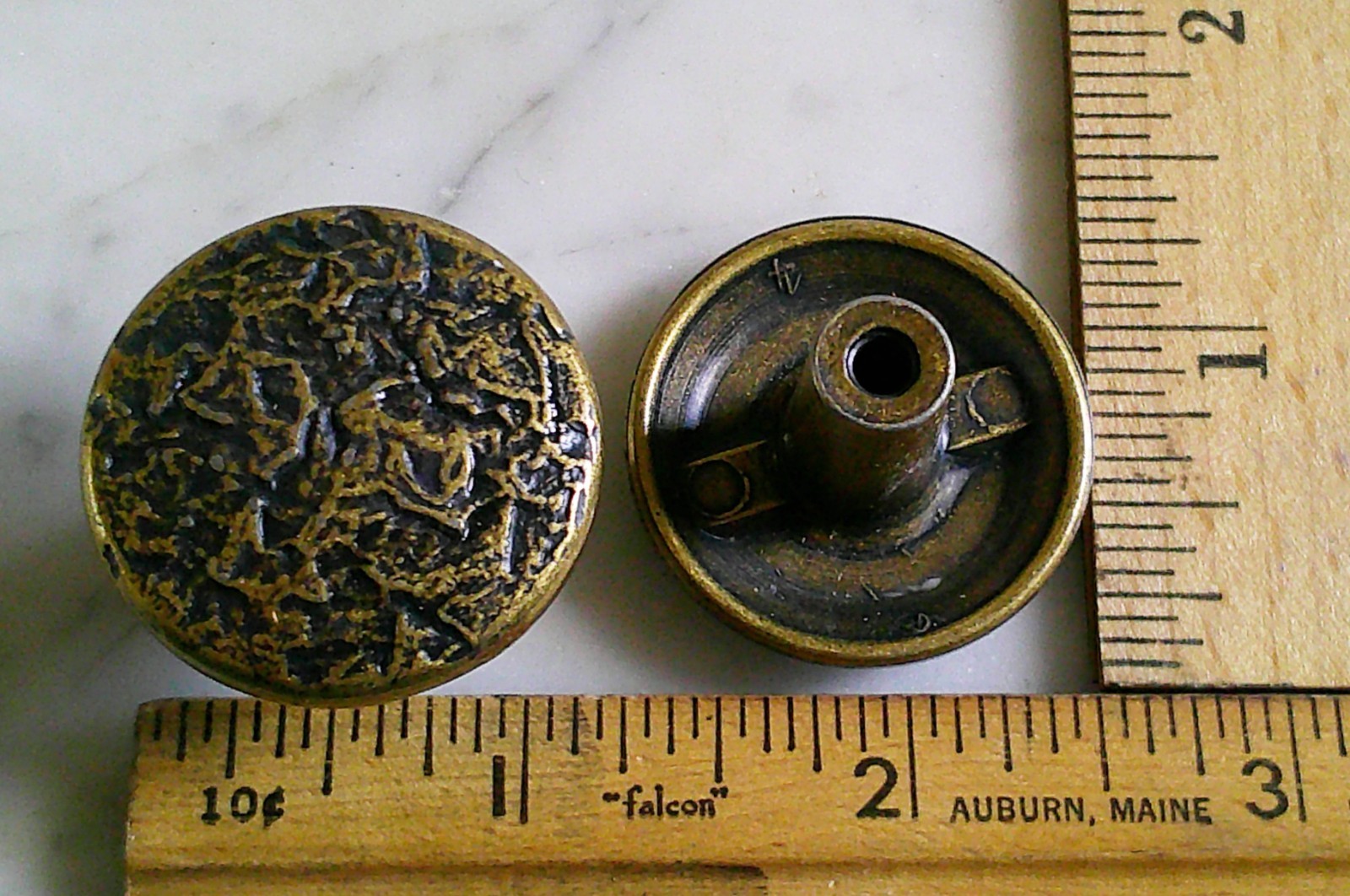 18 Amerock Brass Colonial Hammered Drawer Cabinet Pull Knobs Vintage 1 1/4inch