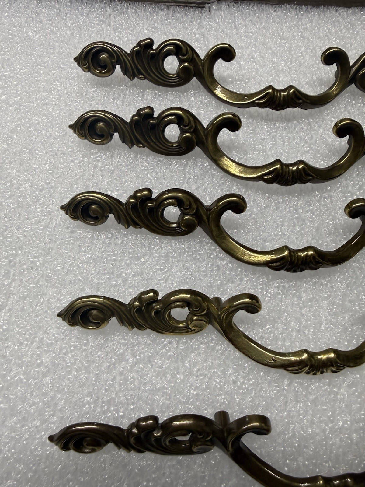 5 Vintage Antique Keeler Brass Co. Hickory Drawer Brass Pulls 8” Victorian (28)
