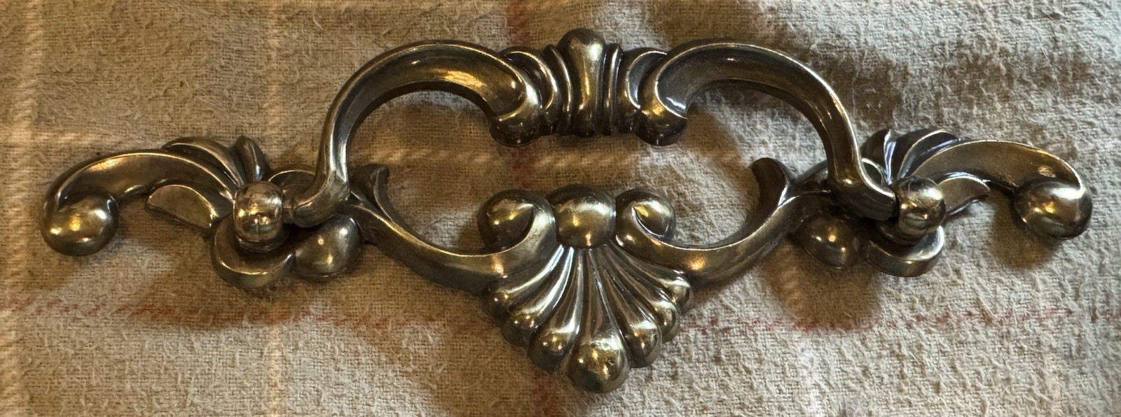 Lot of 13 Vintage Keeler Brass Co. KBC Brass Dresser Furniture Drawer Pulls