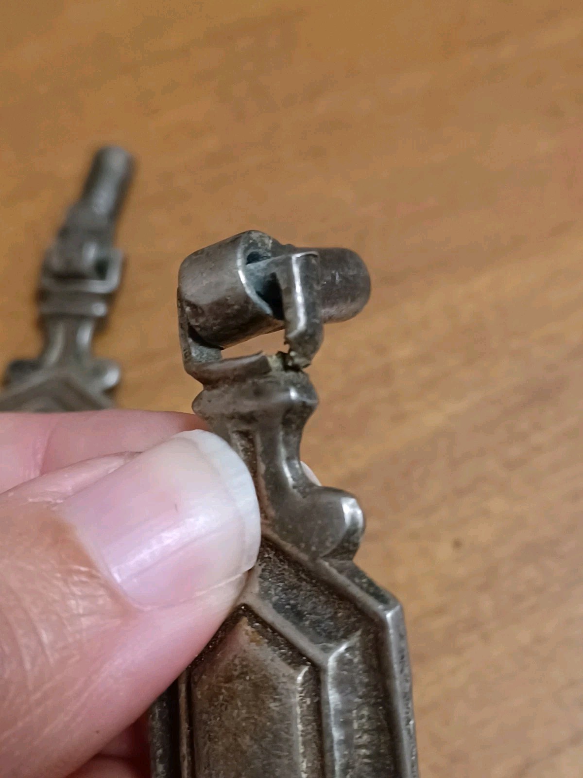 Vintage KBC Drop Drawer Pulls FLAWED (Crack/No Back Plates) Keeler Brass Co F917