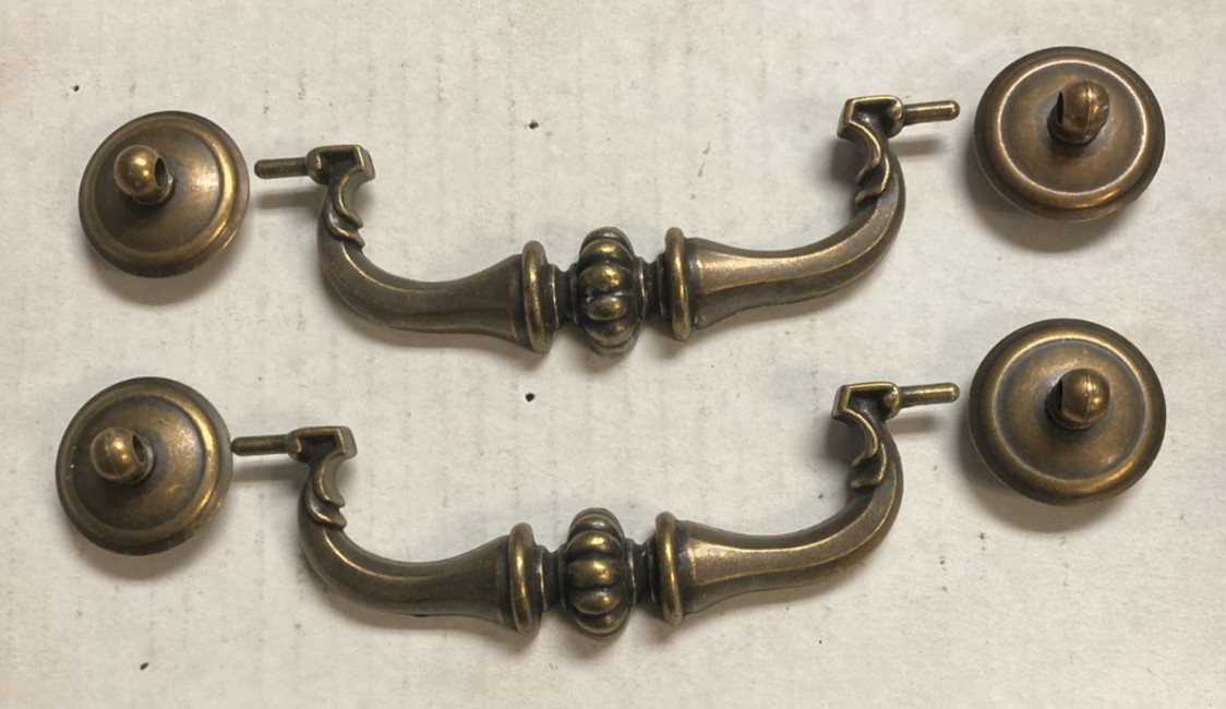 Pair 4.5″ C-C CB-2568 Antique brass Drop Bail Dresser Drawer Pulls