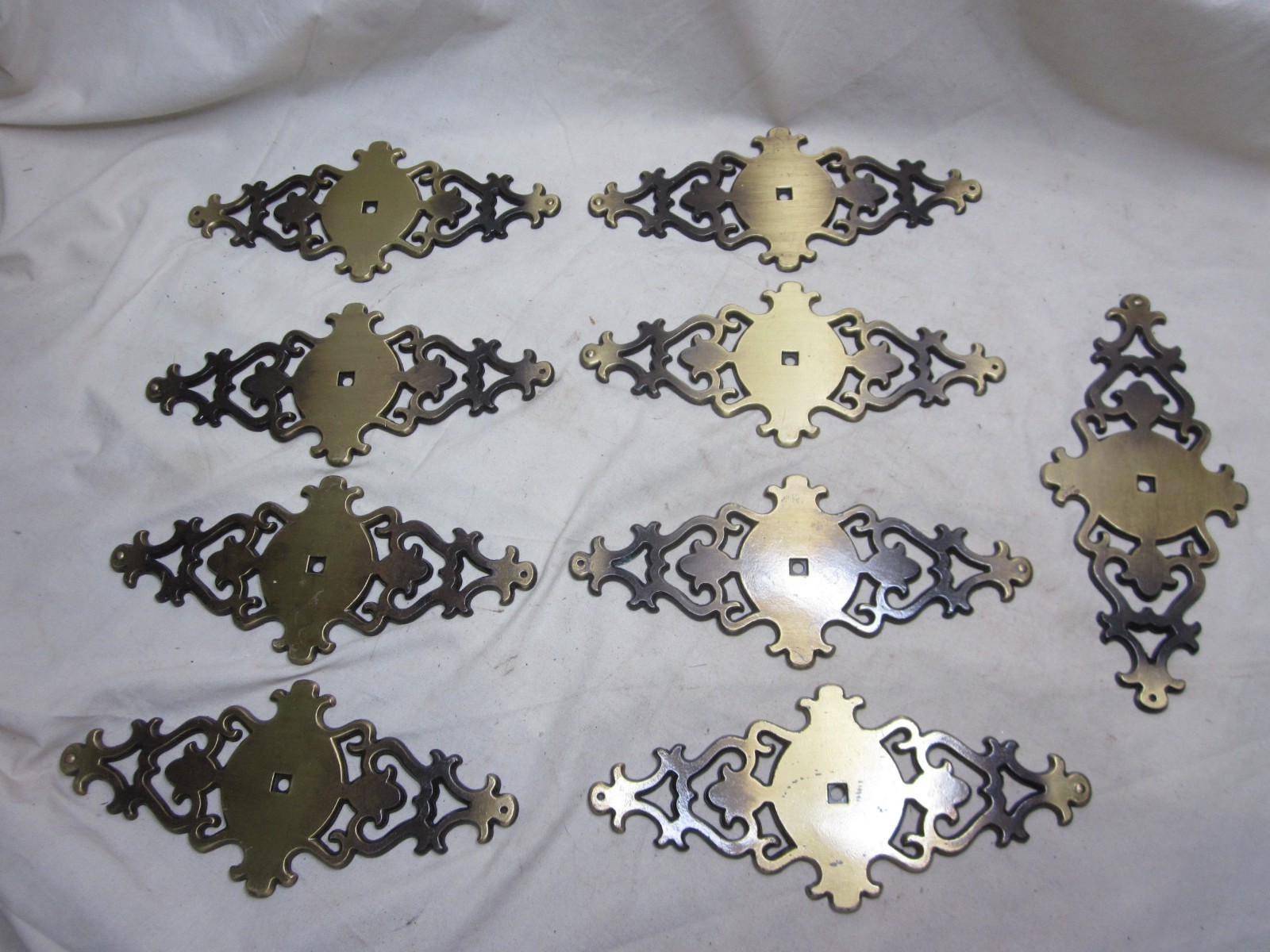 9 vintage 704-1 PAT NO D 207 700 Amerock back plate lot drawer pull backings
