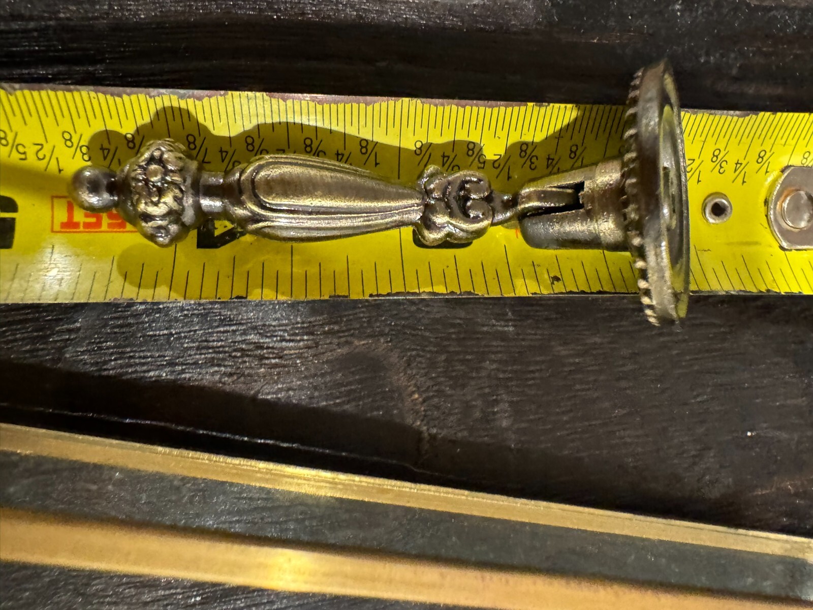 LOT 4: Vtg Antique Brass 2.5″ Teardrop Cabinet Door Furniture Pull Handle Knob