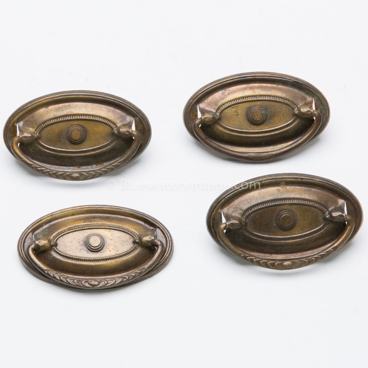 HD8 Vintage Set of 4 Traditional Style Oval Bail type Drawer Pulls Hardware