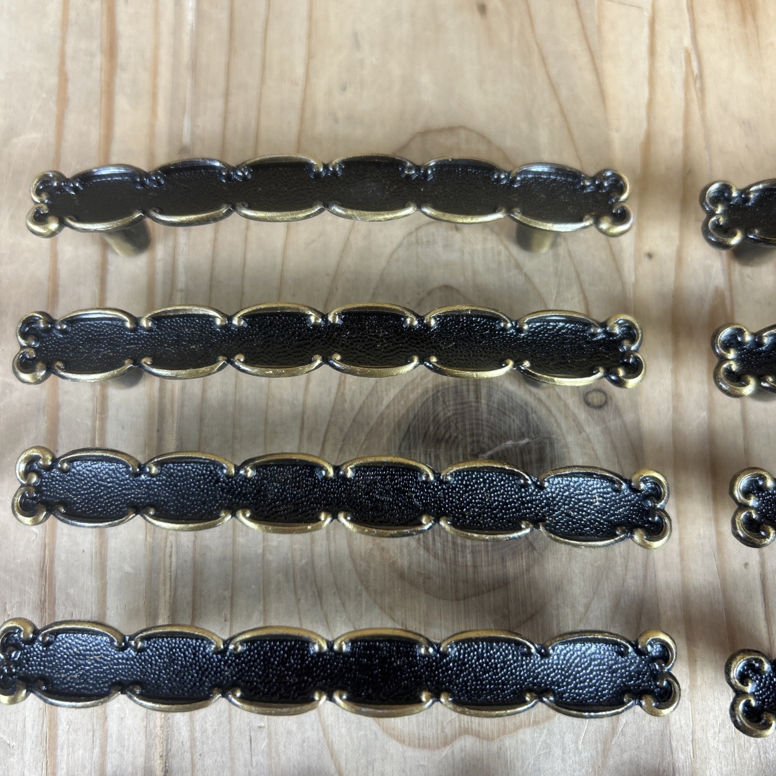 Vintage Drawer Pulls Cabinet Handles Set of 16 Jaybee Brass And Black Textured