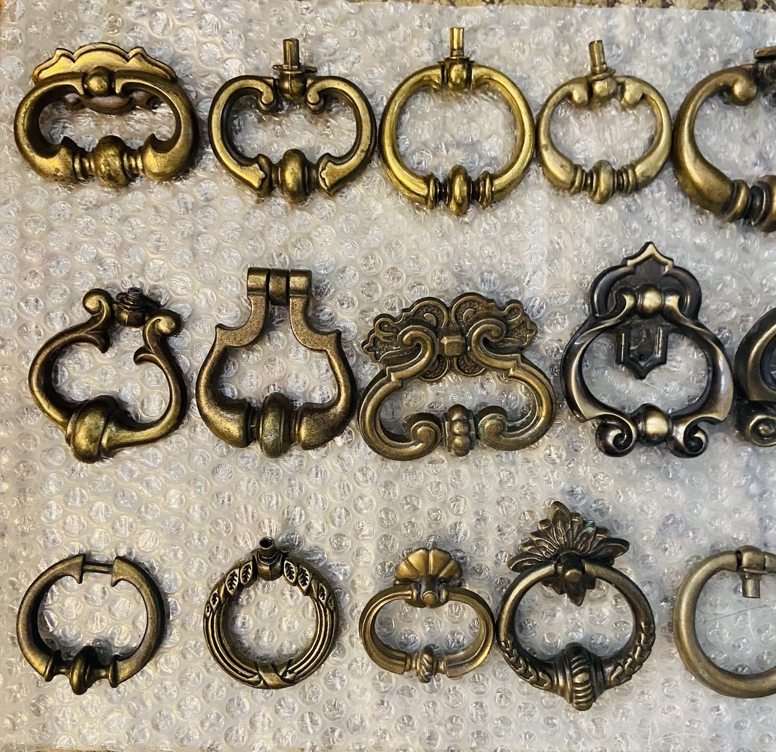 Vintage Cabinet Pulls 26 pcs. AMEROCK KEELER BRASS CANADA & Others