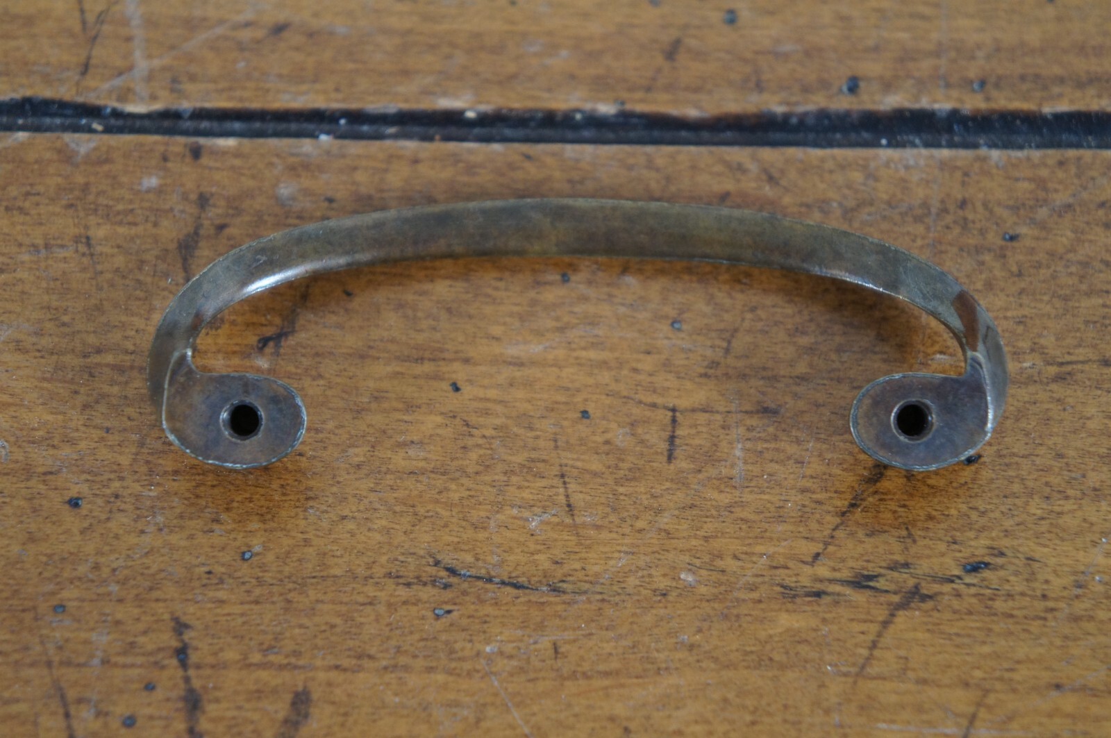 National Lock Co Medalist C678-4A Antique Brass Colonial Classic Drawer Pull MCM