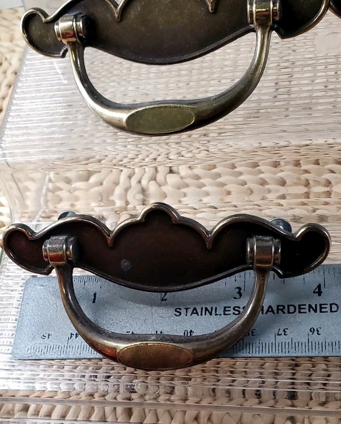 SET OF 4 Vintage KBC Keeler Brass Co. Batwing Drop Bale Handle Pull 4¼”