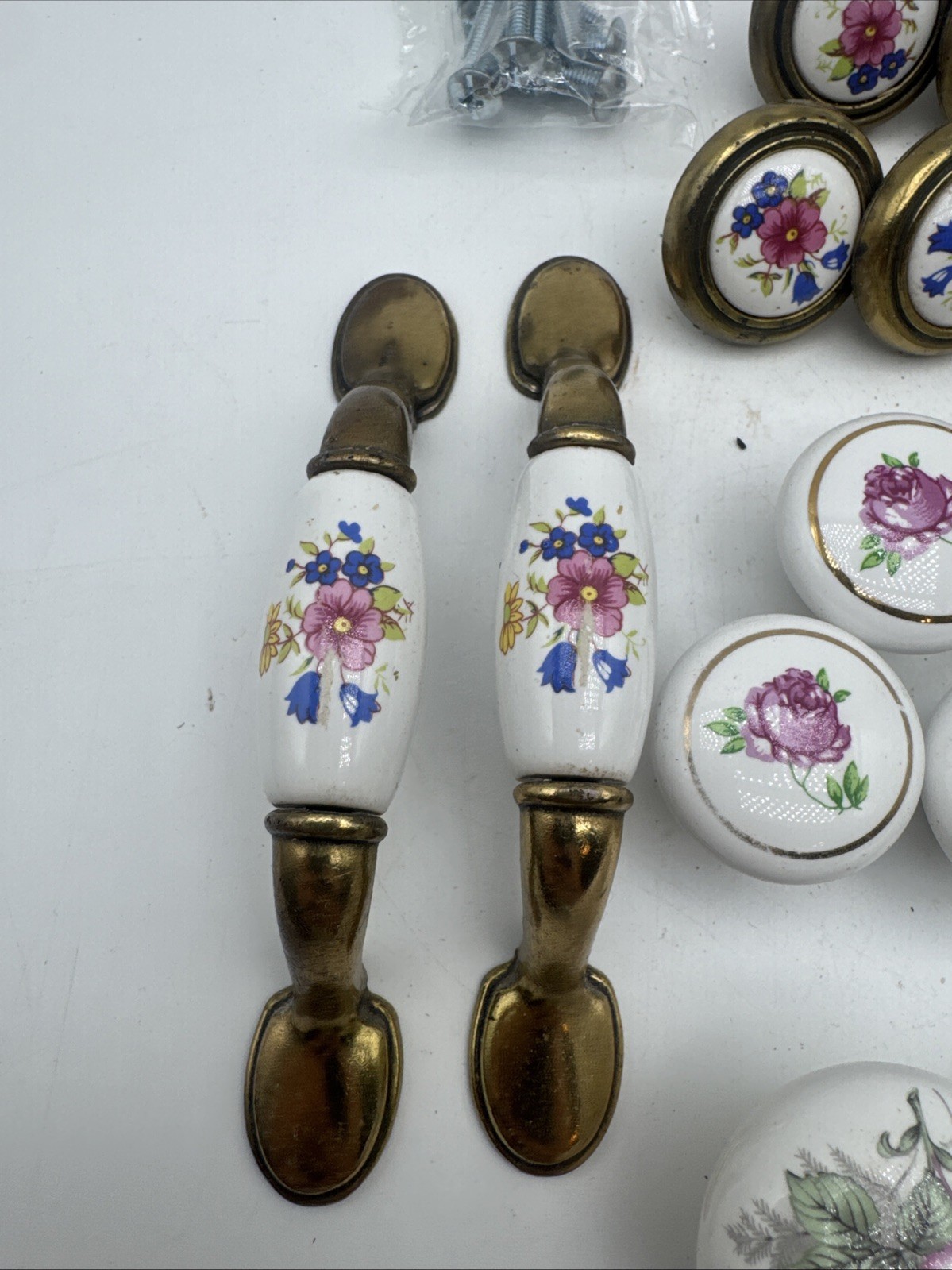 Vintage Floral Ceramic Drawer Knobs Pink Blue Flowers Lot of 25