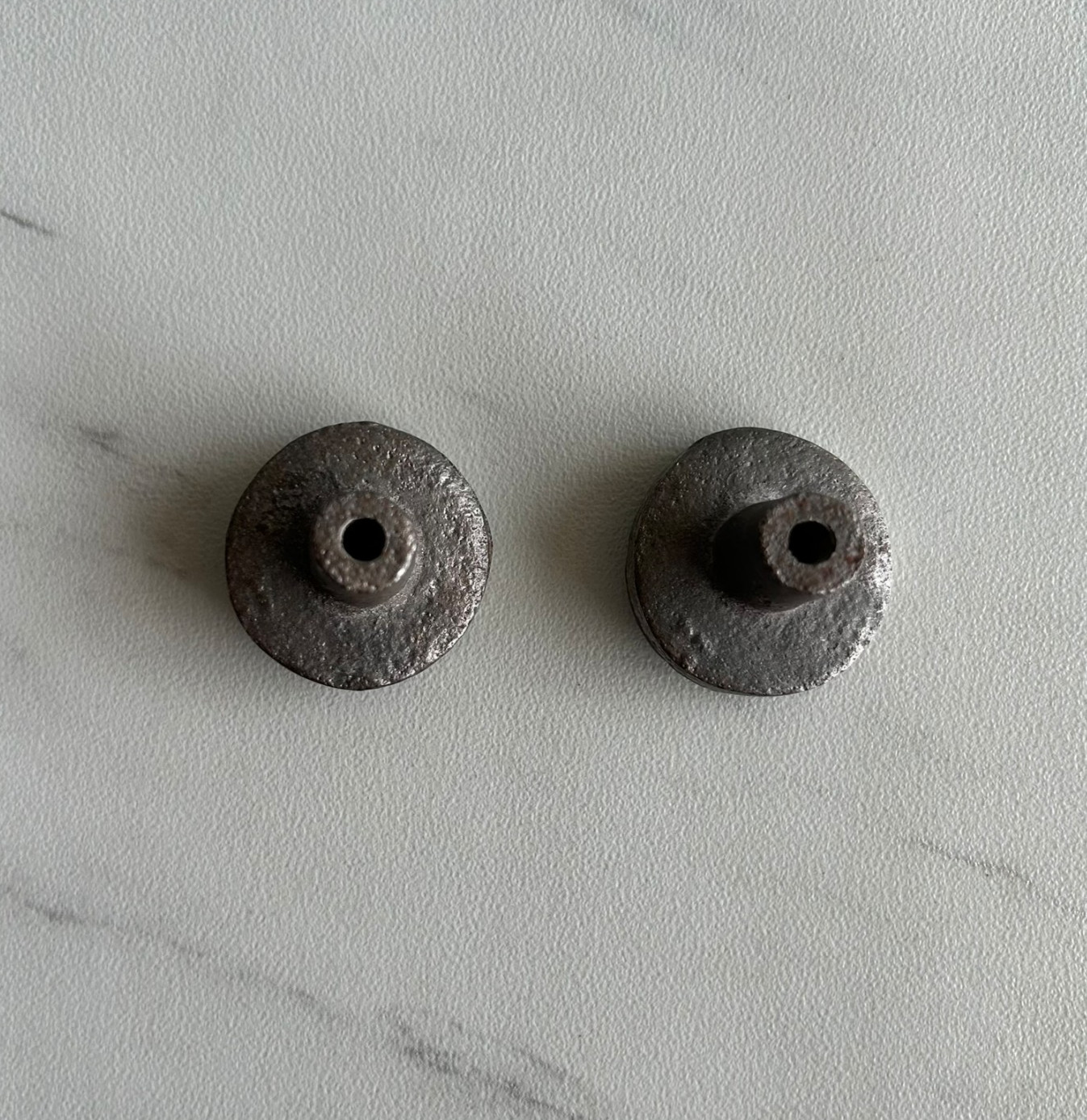 Vintage Cast Iron Victorian Cabinet Drawer Knob Pull Handles 2x