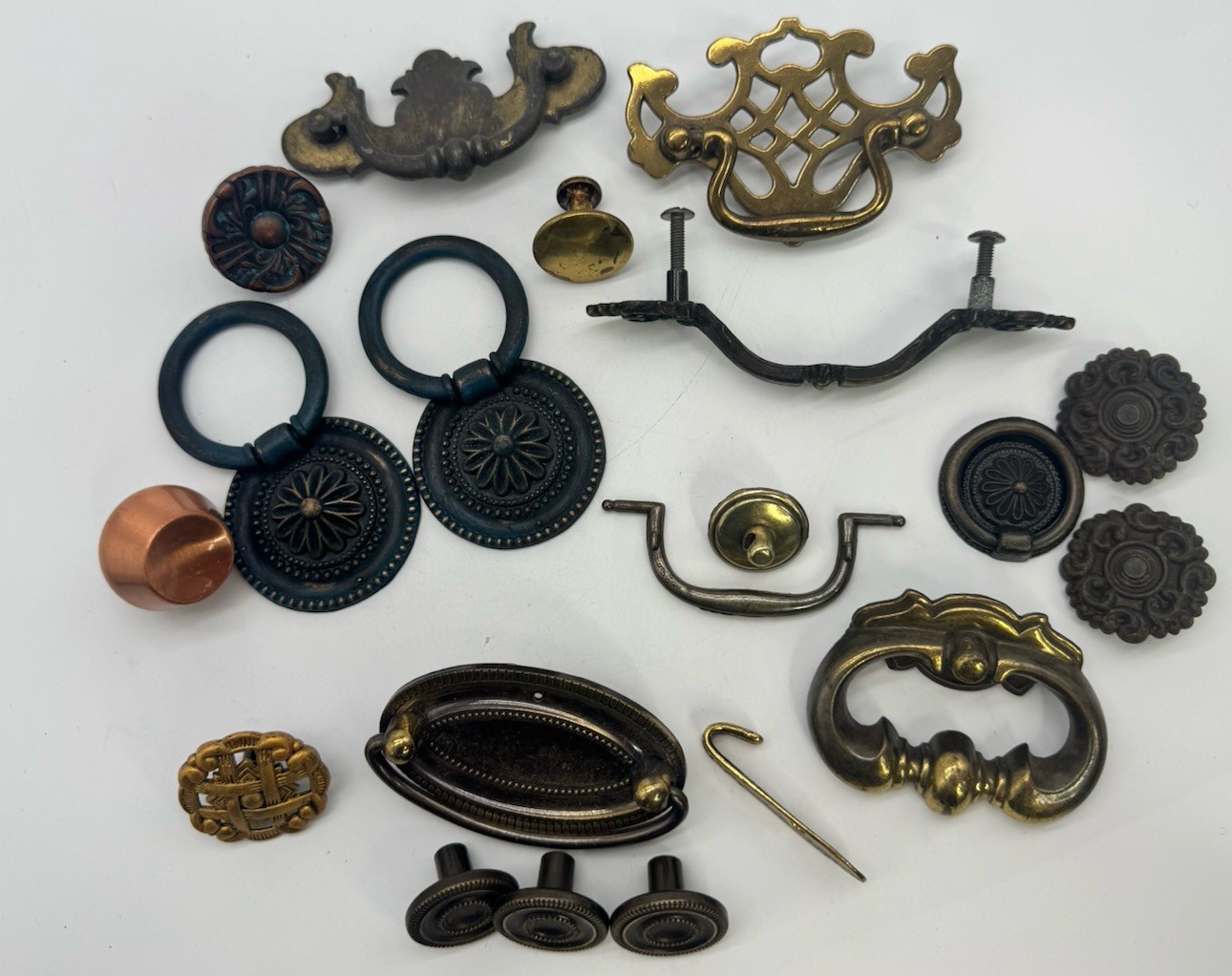 Vintage Brass Drawer Pulls Knobs Lot Ornate Hardware Mixed Antique Style 20 Lot