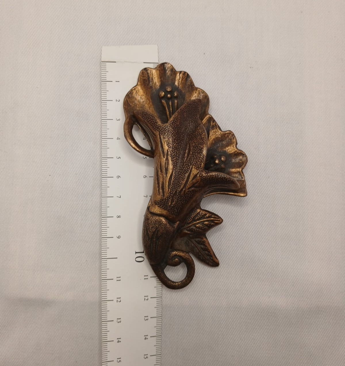 Vintage Art Nouveau Brass Drawer Pull Knob Antique Flower Floral Handle 107g