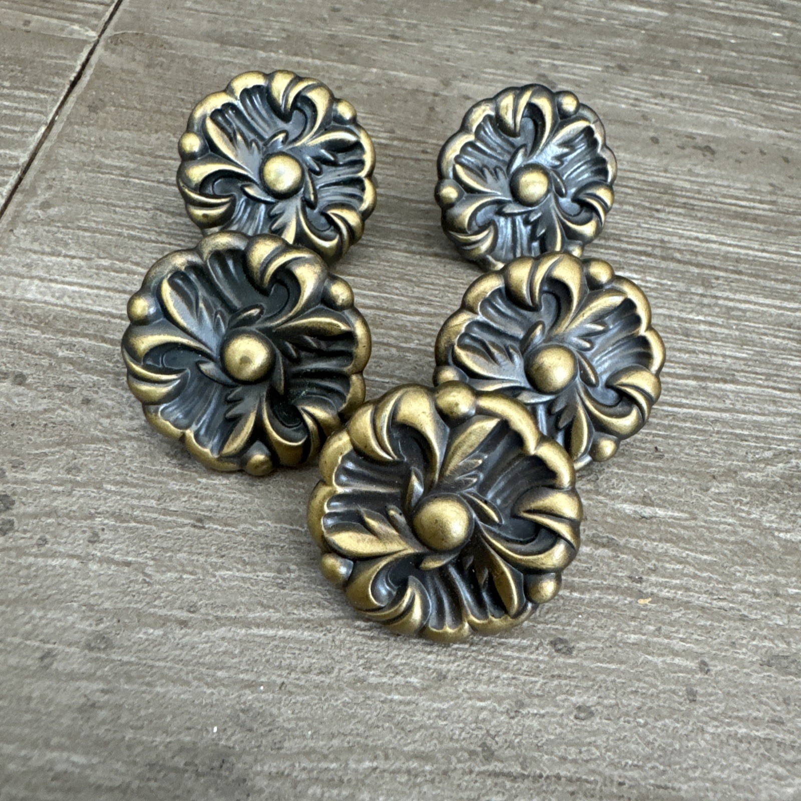Lot of 5 Vintage Amerock Floral Cabinet Drawer Pulls Knobs Bronze Gold 1.25” 60s