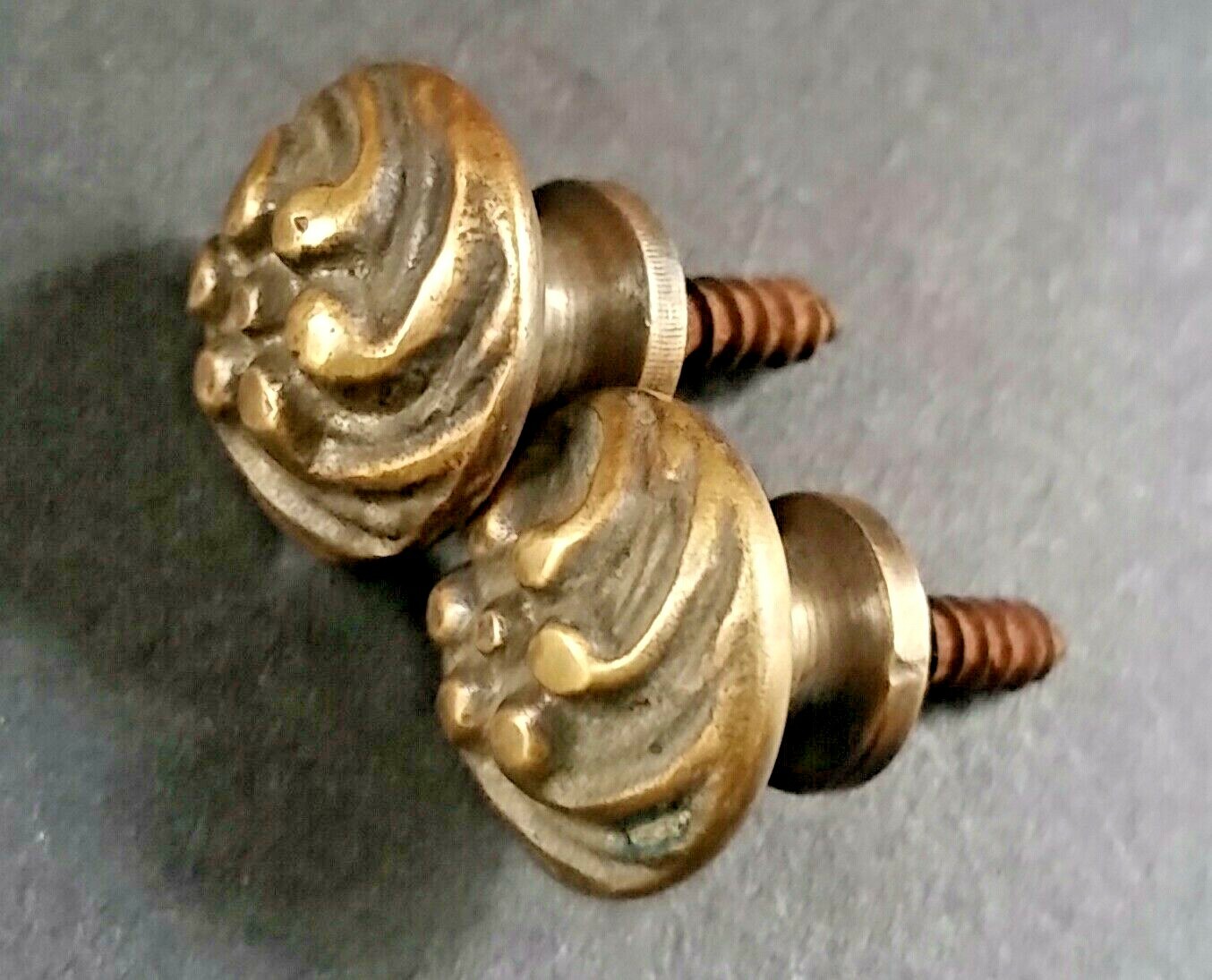 4 Sm solid Brass Floral ornate Stacking Barrister Bookcase 5/8″ Knobs Pulls #K14