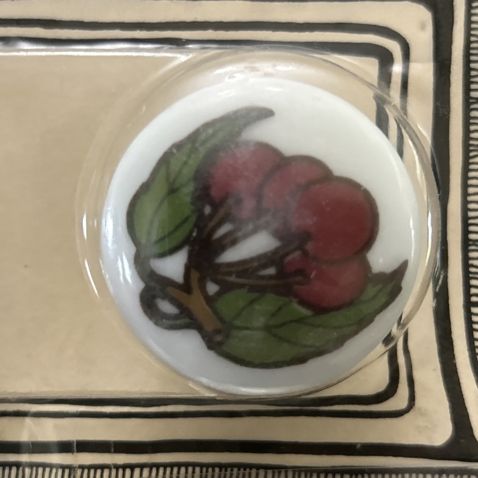 NEW 1970 VANDOR IMPORTS Vintage Porcelain Painted fruit Cabinet Door Pull Knobs