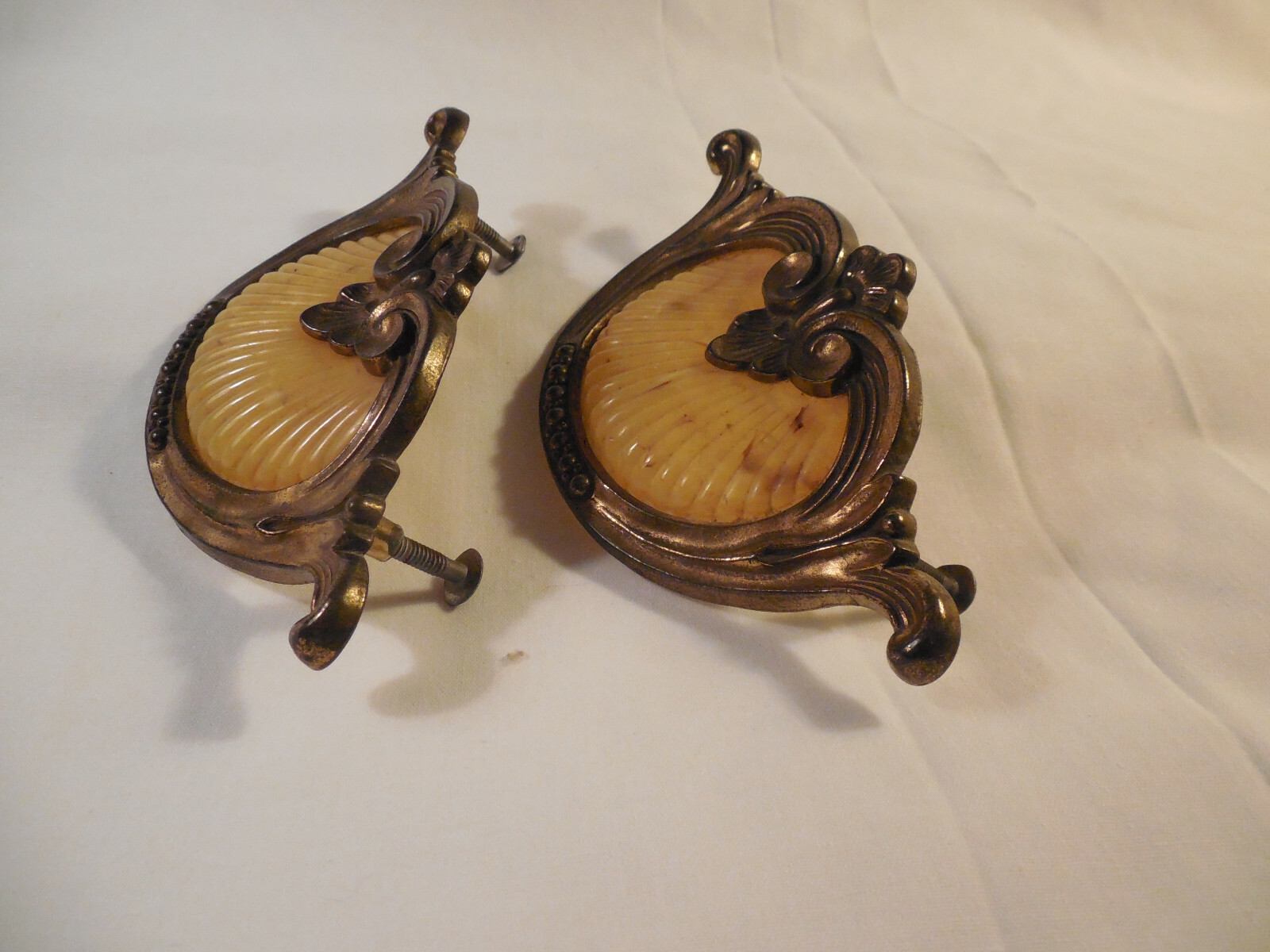 Antique Keeler waterfall dresser handles pulls bakelite shell design 2pc (IN2)