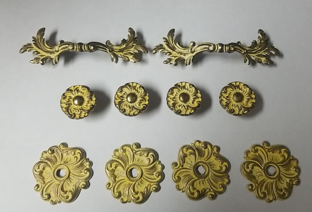 Lot Of Vintage Keeler Brass Co Drawer Pulls Knobs Brass Backers