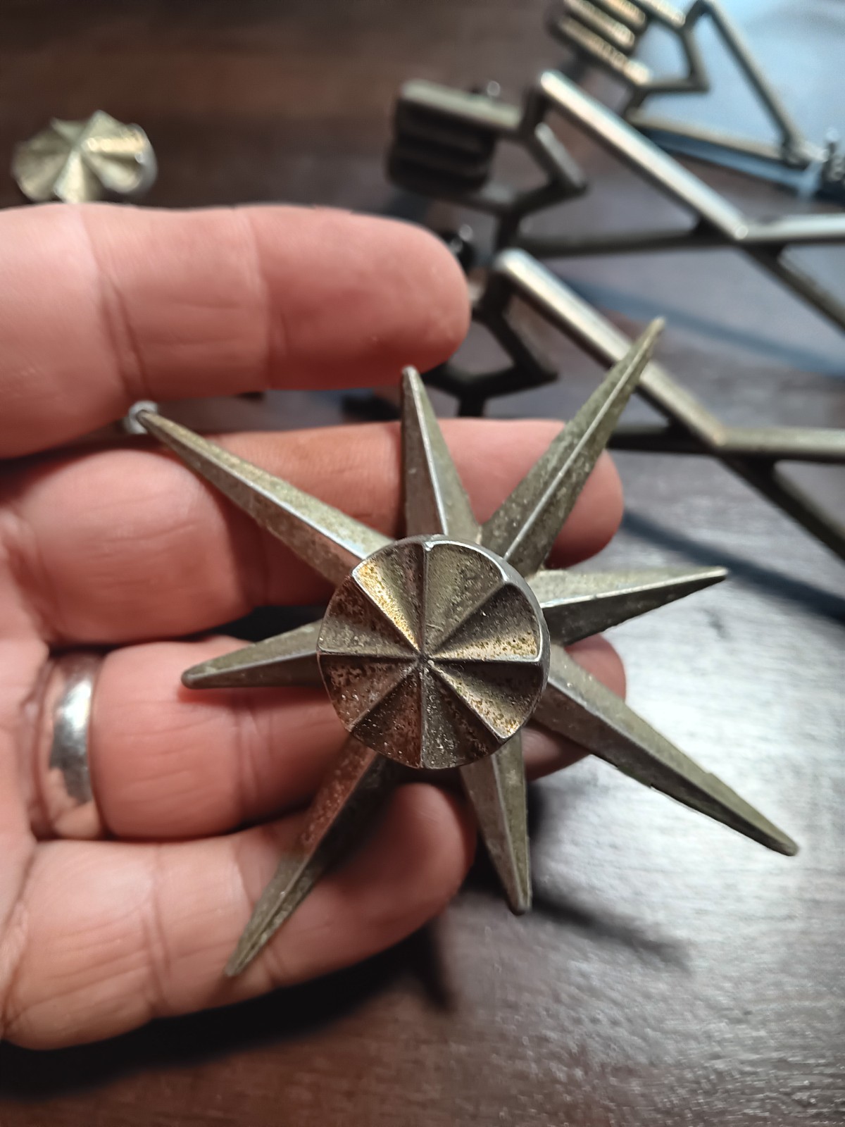 Atomic Star MCM Space Age Drawer Pulls Lot Of 4 Brass Tone