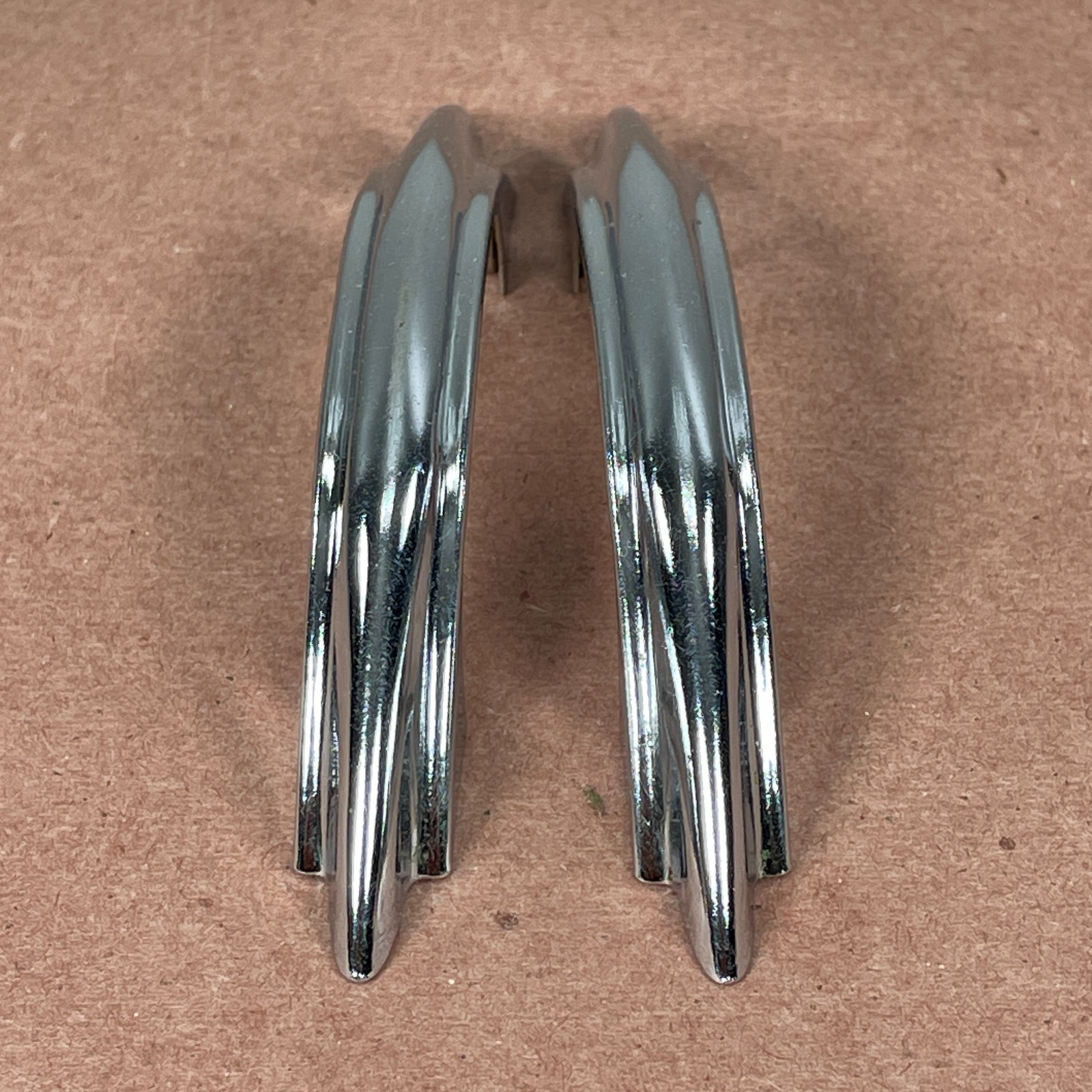 2 Vintage Chrome Cabinet Pulls Drawer ( Similar to Youngstown & Amerock E311 )