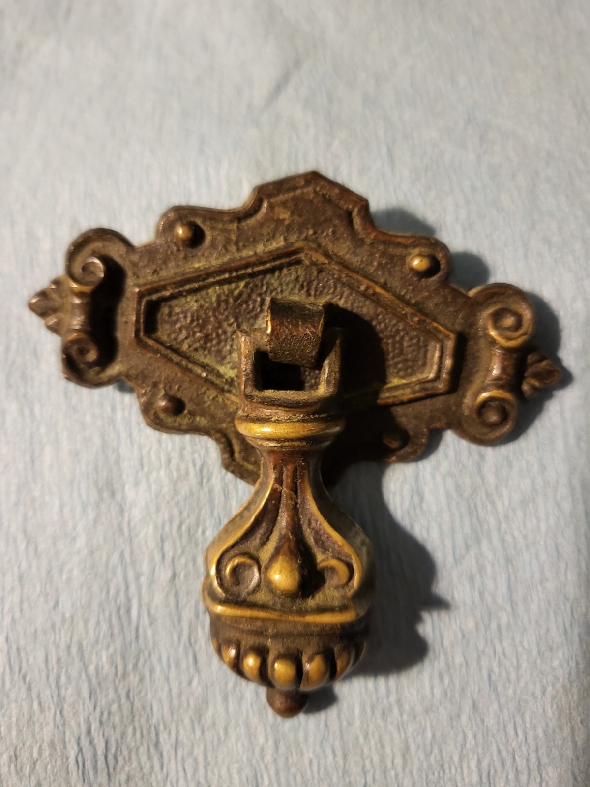 Two Vintage Keeler Brass Company Dangling Escutcheon Brass Drawer Pulls 2.5″ w