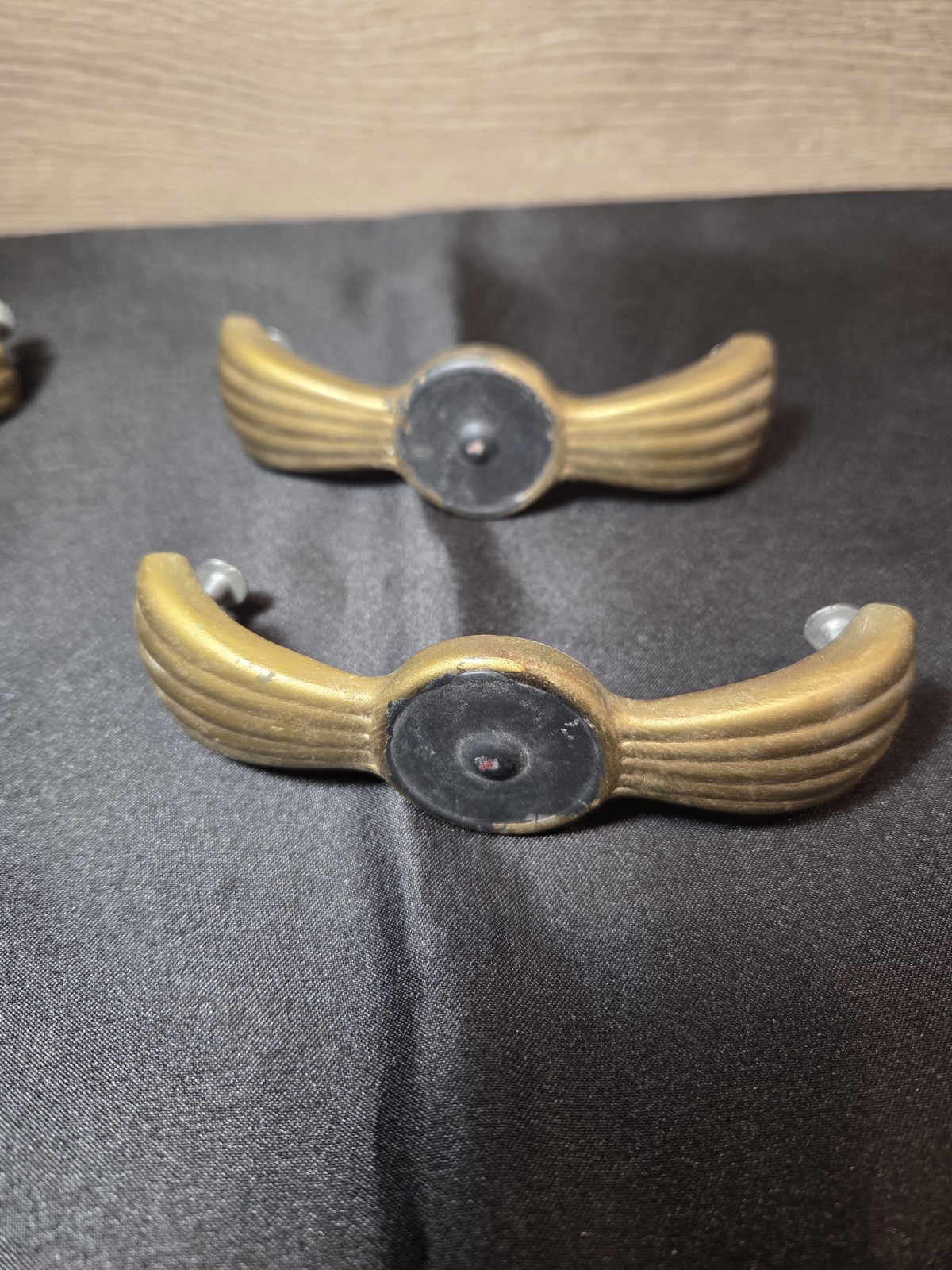 Antique Art Deco Bridge Drawer Pull (Set of 4)
