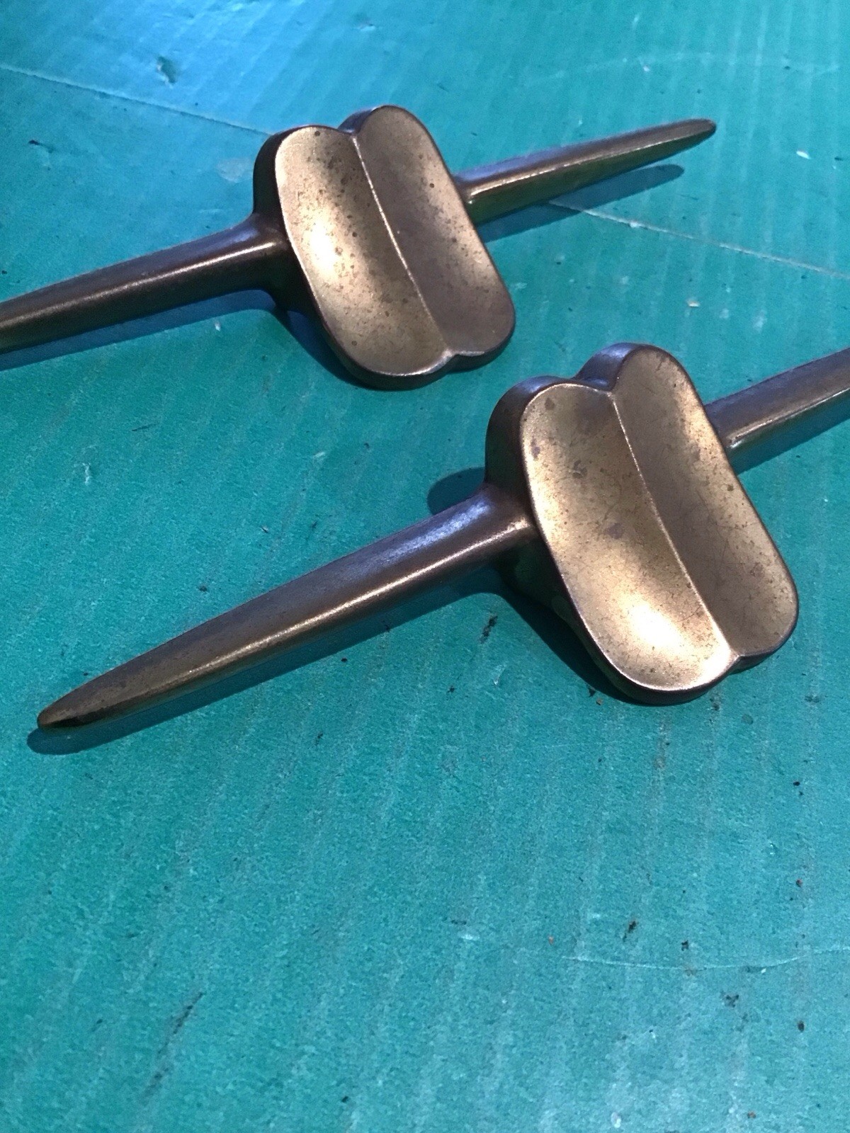 Lot of 2 Vintage MCM TT-13 Atomic Brass Plated Drawer Dress Pulls 3.5″ COC