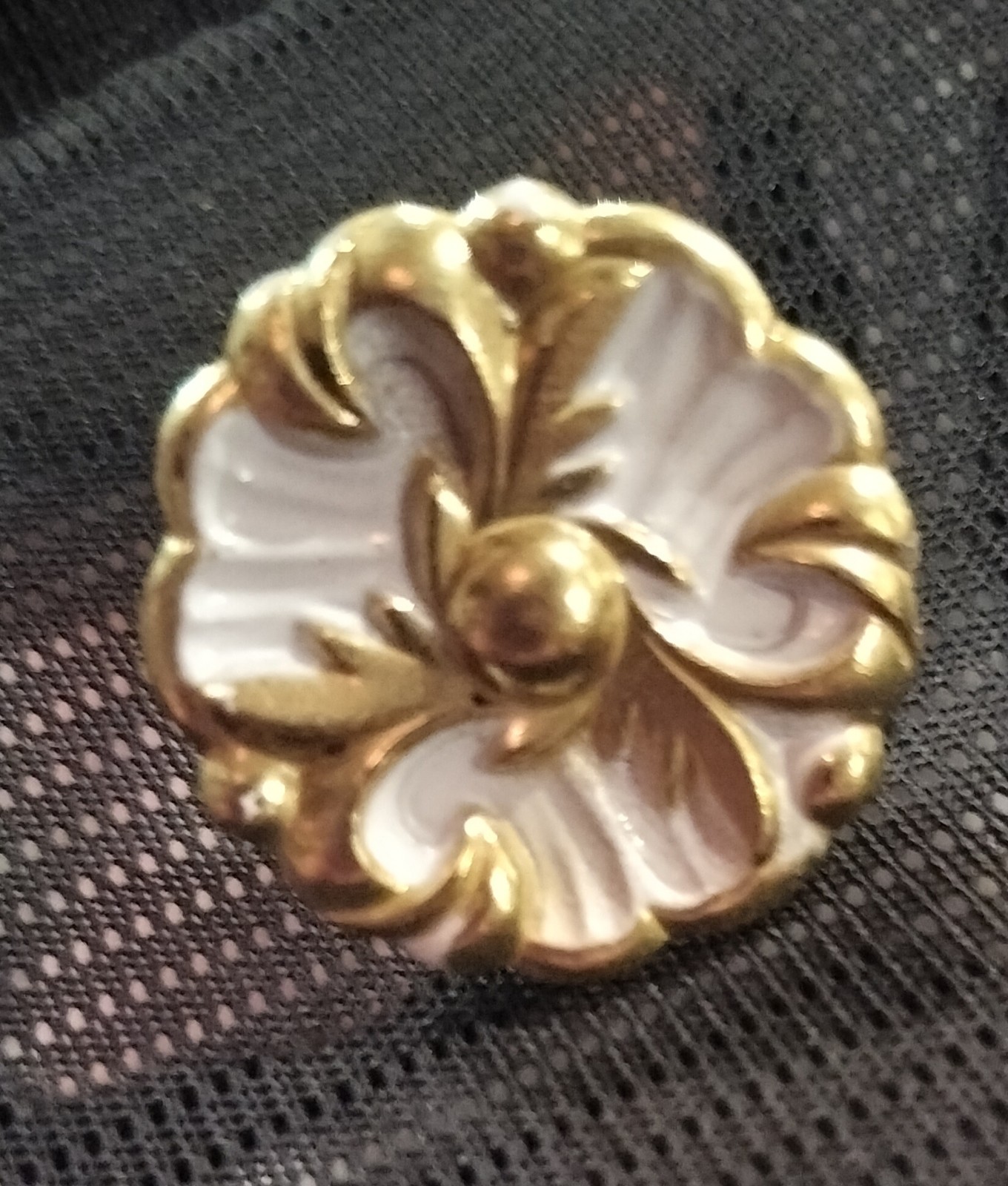 Vintage 1.25″ Flower Theme/Carnation Brass Drawer Pull Knob With Hardware